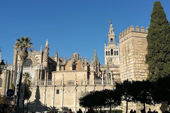 2h30 Private Walking Tour of Seville with Local Guide - Should You Book This Private Walking Tour of Seville?