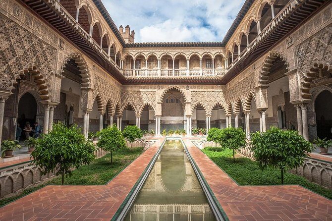 3-hour Guided Bike Tour along the Highlights of Seville - Key things that make this bike tour worth your time