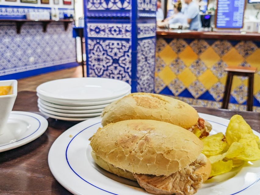 3-Hour Tapas Tour in Triana, Sevilla's Vibrant Neighborhood - Key Points Worth Noticing
