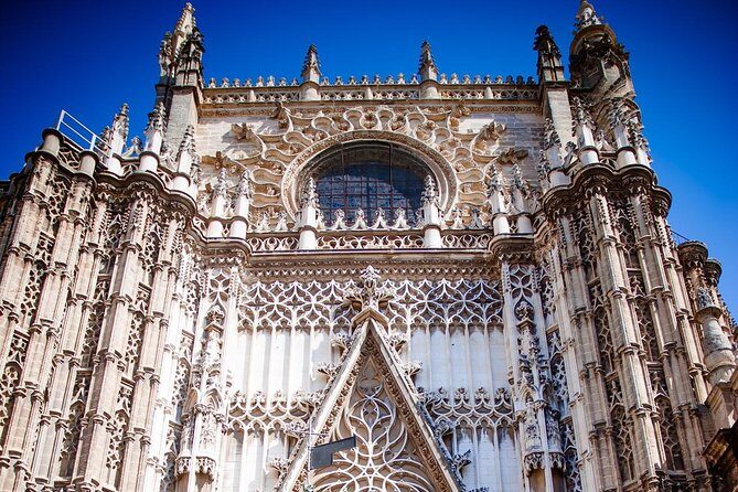 Alcazar and Cathedral & Giralda of Seville. Skip The Line! Includes access tickets - Torre Giralda: the view payoff at the end
