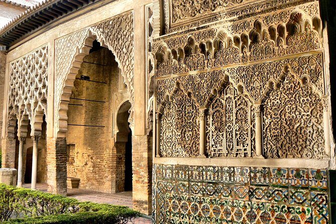 Alcazar and Cathedral of Seville Tour with Skip the Line Tickets - Skip-the-line Seville: a smart combo for first-timers