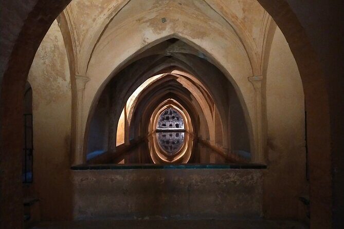 Alcazar and Cathedral, the must-sees, private tour. - Should you book this Alcázar and Cathedral private tour?