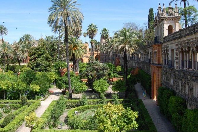 Alcázar and Jewish Quarter Guided Walking Tour in Seville - Price and value: what $68 covers and what costs extra