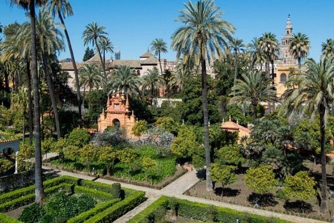 Alcazar, Cathedral and Giralda of Seville with entrance fee included - The Giralda Connection: The View Part Is Included