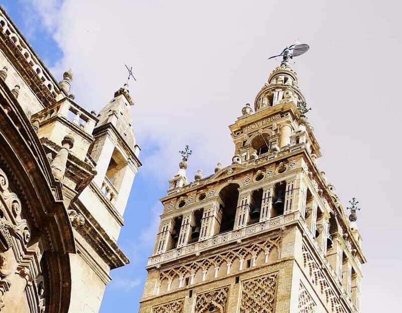 Alcazar & Cathedral of Seville Exclusive Group max. 9 guests - Why the max-9 group really changes the experience
