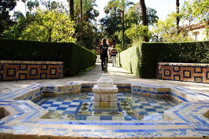 Alcazar & Cathedral of Seville Exclusive Group, max. 9 travelers - Reales Alcázar Gardens: A Calm, Guided Walk Through Islamic and Renaissance Touches