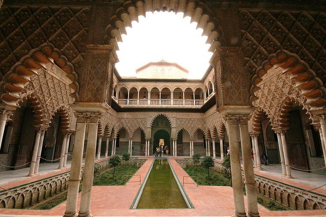 Alcazar de Sevilla Private - Royal Alcázar palaces: where styles change room by room