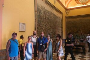 Alcazar of Seville english Tour With a Historian. - Your extra time after the tour ends