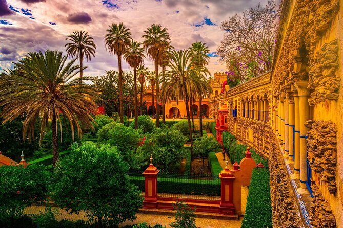 Alcazar of Seville Guided tour with Skip the Line Access - Skip-the-line access at the Real Alcázar: what it changes for your visit