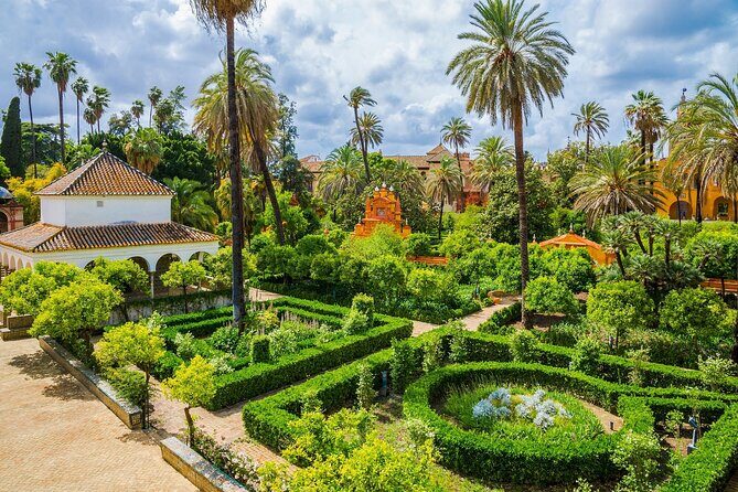 Alcazar of Seville Guided tour with Skip the Line Access - Cuarto Real Alto and the feeling of being inside royalty’s world