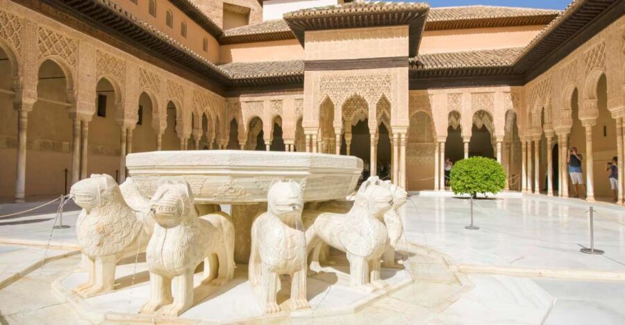 Alhambra and Albaicín Full-Day Private Tour from Seville - Key things I’d plan for before you go