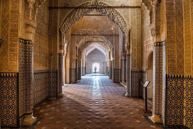 Alhambra with Nazaries Palaces Private Tour from Seville - The Lion’s Courtyard moment (what to focus on)