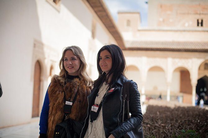 Alhambra with Nazaries Palaces Private Tour from Seville - Entering the Alhambra: fortress first, then royal palaces