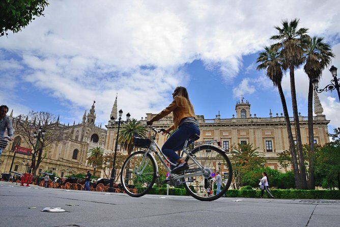 Bike rental in Seville city centre - Picking Your Pickup and Drop-Off in Seville’s City Center