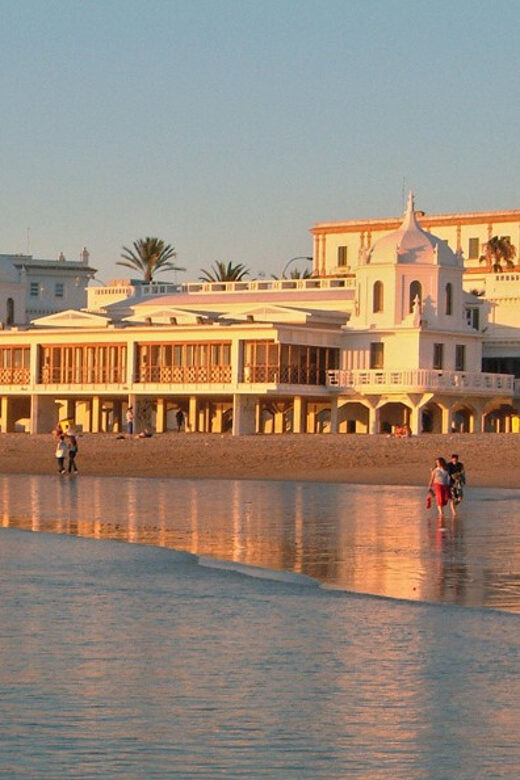 Cadiz Full-Day Guided Excursion from Seville - Torre Tavira: the highest old-town views and the Camara Obscura wow factor