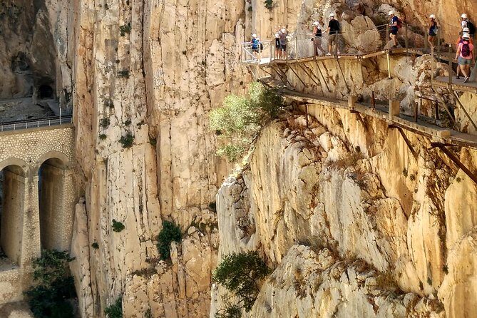 Caminito del Rey Hike from Seville - Food planning: when lunch is free time and not included