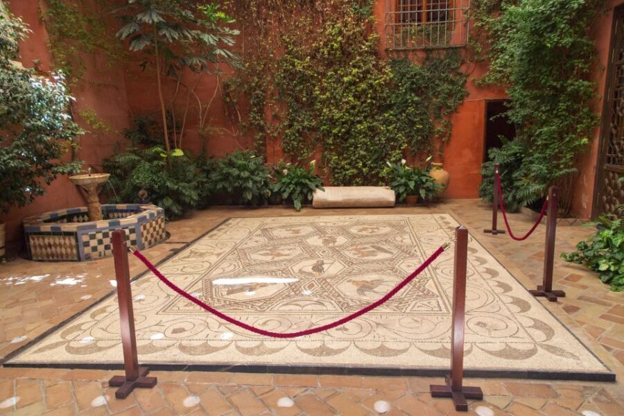 Casa de Salinas Entry Ticket with Audio Guide - Practical Planning Tips for a Smooth Visit