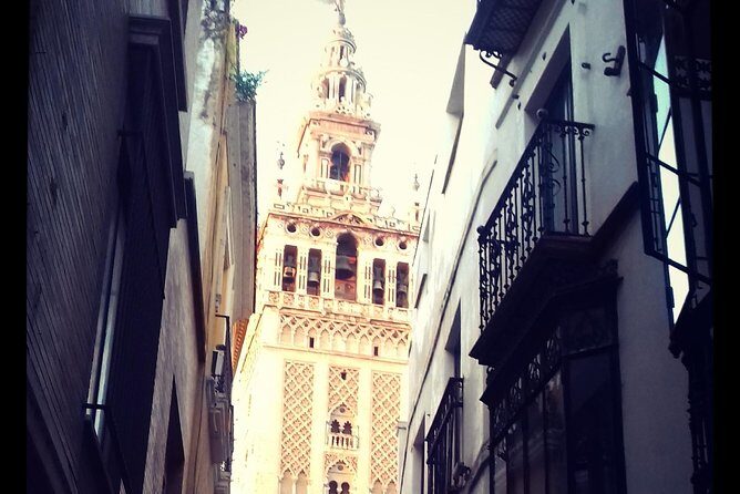 Cathedral Of Seville Private Tour - A 1 Hour 15 Minute Tour That Actually Has a Shape