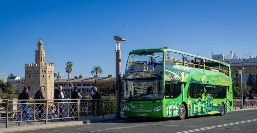 Combo: Hop on hop off + Flamenco Show & Walking tours - Hop-On Hop-Off Routes: Monumental by Day and Romantic by Night