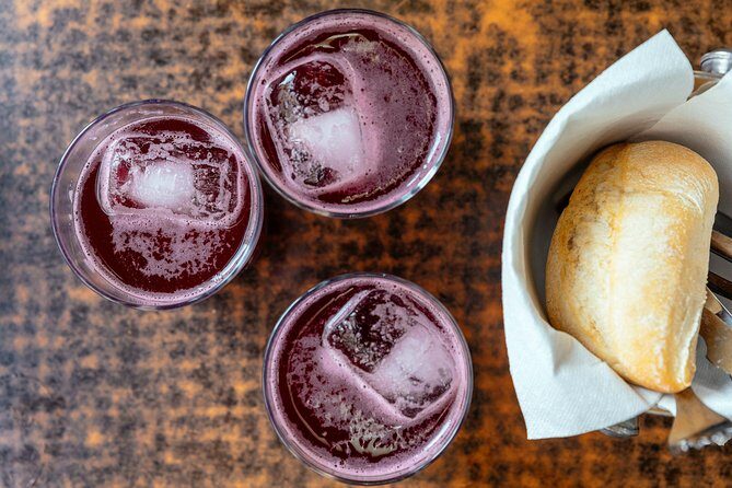 Drinks & Bites in Seville Private Tour - Route and stops: from Santa Maria la Blanca to Capilla de la Escuela de Cristo