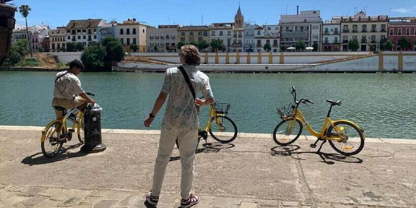 E-Bike tour in Sevilla - Maria Luisa Park: A Calm Start Before the Classics