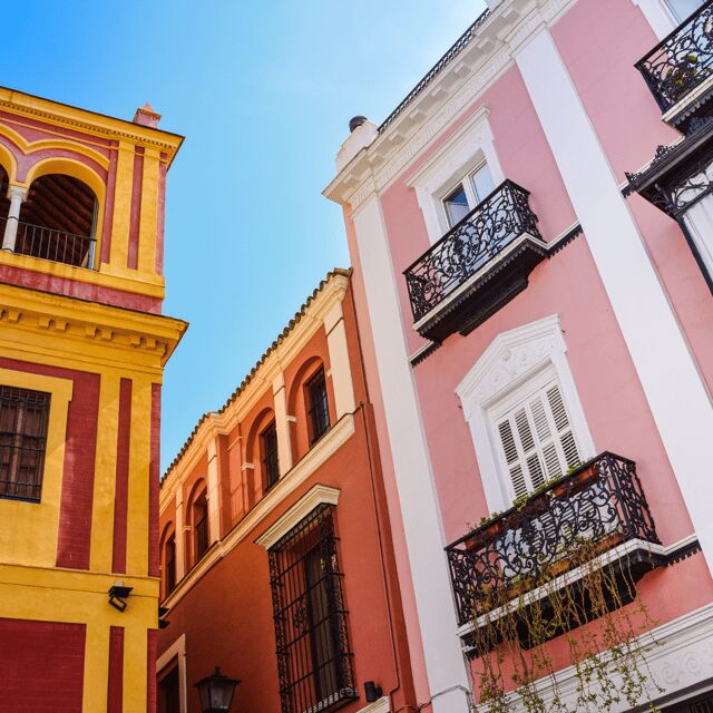 Exclusive Seville: Hidden Gems and Iconic Landmarks Tour - An In-Between 15 Minutes: The Part You’ll Remember for the Street Feel