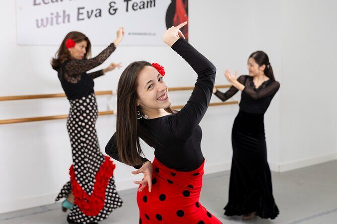 Flamenco Dance Class in Seville with optional Flamenco Costume - Included flamenco props: the quick path to looking the part