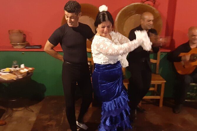 Flamenco Esencia: an unforgettable, intimate and local show/experience - What makes the flamenco feel close, natural, and interactive