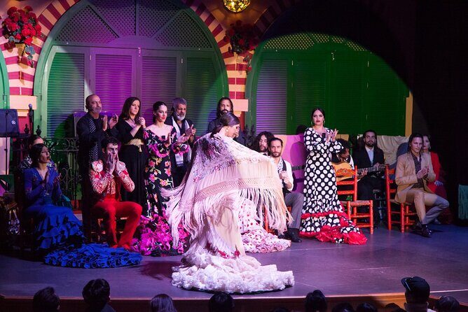 Flamenco Show and Dinner in Seville - Tapas Dinner and Wine: What’s Included in the Meal Package