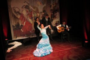 Flamenco Show and Tapas in Seville - Tapas in 2 to 3 bars: how the food part stays local