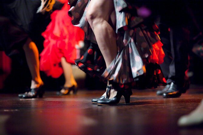 Flamenco Show and Tapas in Seville - Logistics that matter on the ground (meeting point, ending near Triana)