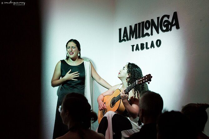 Flamenco Show in Seville at Bar and Tapas - La Milonga Tablao: a Small-Stage Flamenco Show by Santa Cruz
