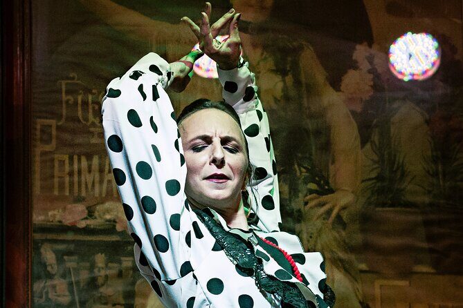 Flamenco Show in Seville at Bar and Tapas - Who Should Book This Flamenco Tablao (and Who Might Skip It)
