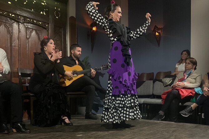 Flamenco show in the heart of Triana - Getting There: Triana Is Walkable, and Public Transport Helps