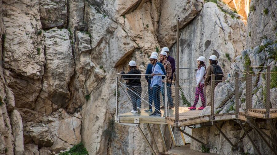 From Seville: Caminito del Rey Guided Day Trip - Gorge views on the edge: why 5 km feels longer in the best way