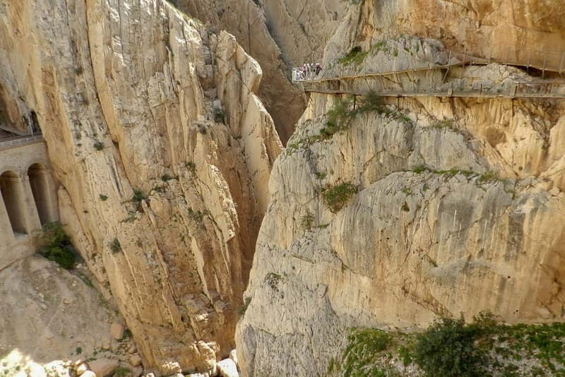 From Seville: Caminito del Rey Hike Day Trip - The real show: walking Los Gaitanes and El Chorro with a live guide