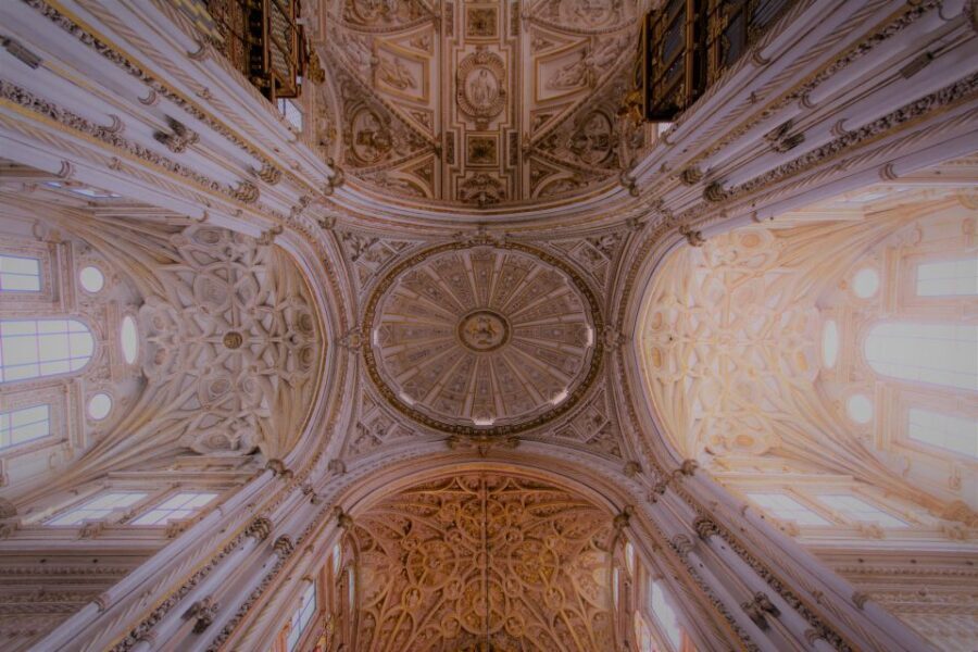 From Seville: Cordoba, the Mosque and Carmona Day Trip - Mosque-Cathedral of Córdoba: The Main Event With a Guide and Audio Support