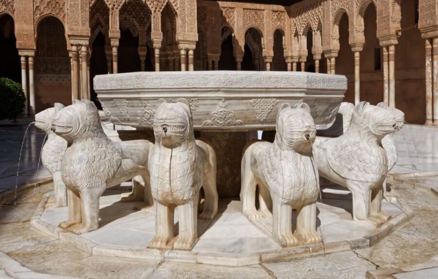 From Seville: Granada & Alhambra Tour with Optional Ticket - Picking the right option: Alhambra tickets or the Albaicín + free time plan