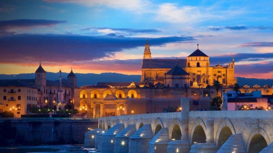 From Seville: Private Transfer to Granada and Córdoba Tour - Lunch in Córdoba: Included Time to Eat, Then Decide on Snacks