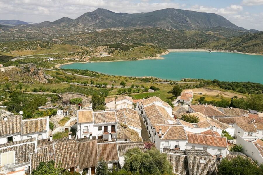 From Seville: White Villages and Ronda Tour - Ronda’s Tajo Gorge: Arches, Writers’ Footsteps, and Bridge Views
