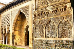 Full Alcázar History Seville and introduction Game of Thrones Tour - Should You Book the Alcázar Game of Thrones Tour?