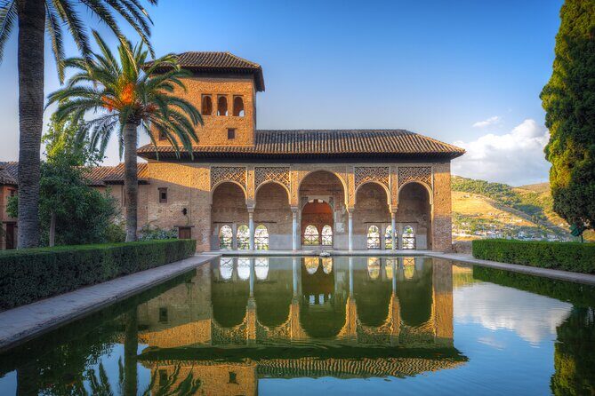 Full-Day Alhambra from Seville: Small Group & SkipLine Experience - Seville to Granada: small-group comfort and an early start