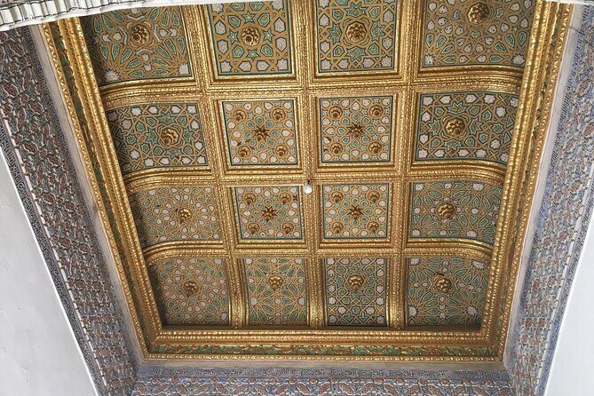 Full Day Private Tour in Seville - Santa Cruz: The Old Jewish Quarter’s Narrow-Sreet Legends