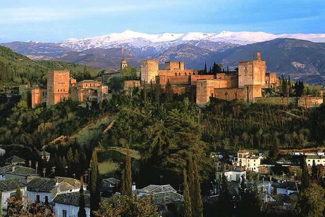Granada Day Trip from Seville with Skip-the-line Alhambra Access - Why a Granada day trip works (especially if it’s your first time)