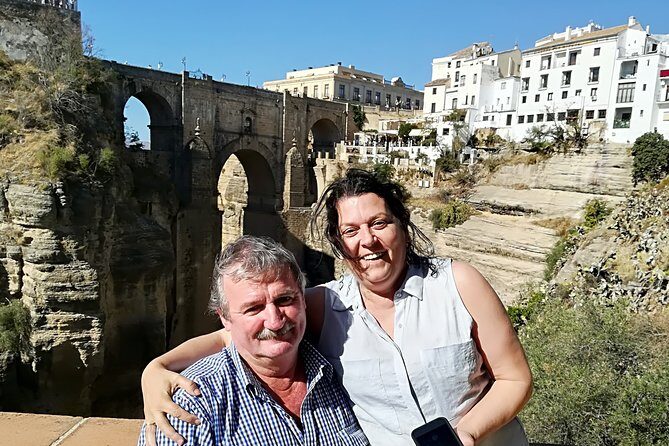 Granada Private Transfer to Seville with a Visit to Ronda - Ronda Walking Highlights: New Bridge and the Old-City Stops