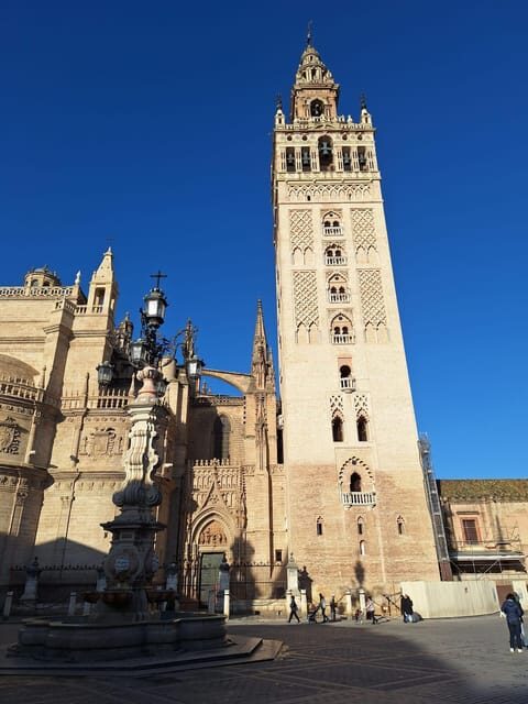 Guided tour in the Cathedral of Seville - Seville Cathedral and the Giralda: what this tour gets right