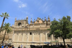 Guided Tour Sevilla Cathedral - Inside Seville Cathedral: Mosque Roots, Orange Trees, and Key Stories