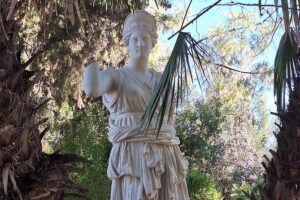 Guided Tour to Italica, City of Emperors - Domus and public life: the House of the Birds to Neptune baths