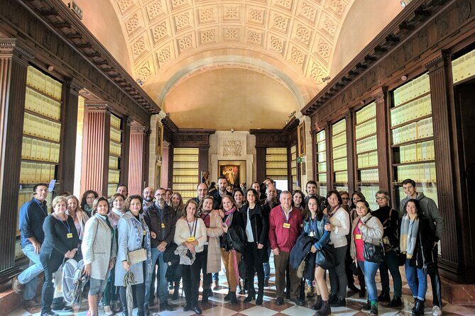 Guided visit to the Archivo de Indias - Finding the building: start at the façade, not after