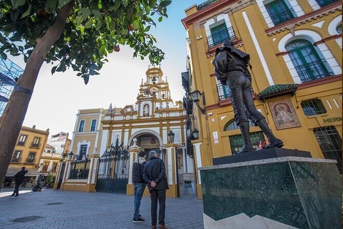 Guided walking tour to Setas, La Macarena and Dueña's Palace in Seville - Key highlights you’ll feel on the walk